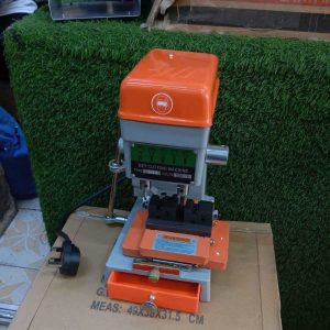 368A vertical key cutting machine