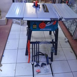 Power Action table saw 2200watts