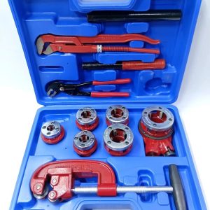 Portable manual ratchet pipe threader set1/4 to 1/1/4