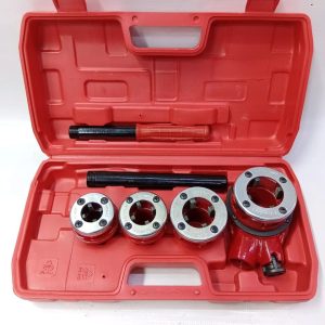Ratchet pipe threader kit 1/4" to 1-1/4"